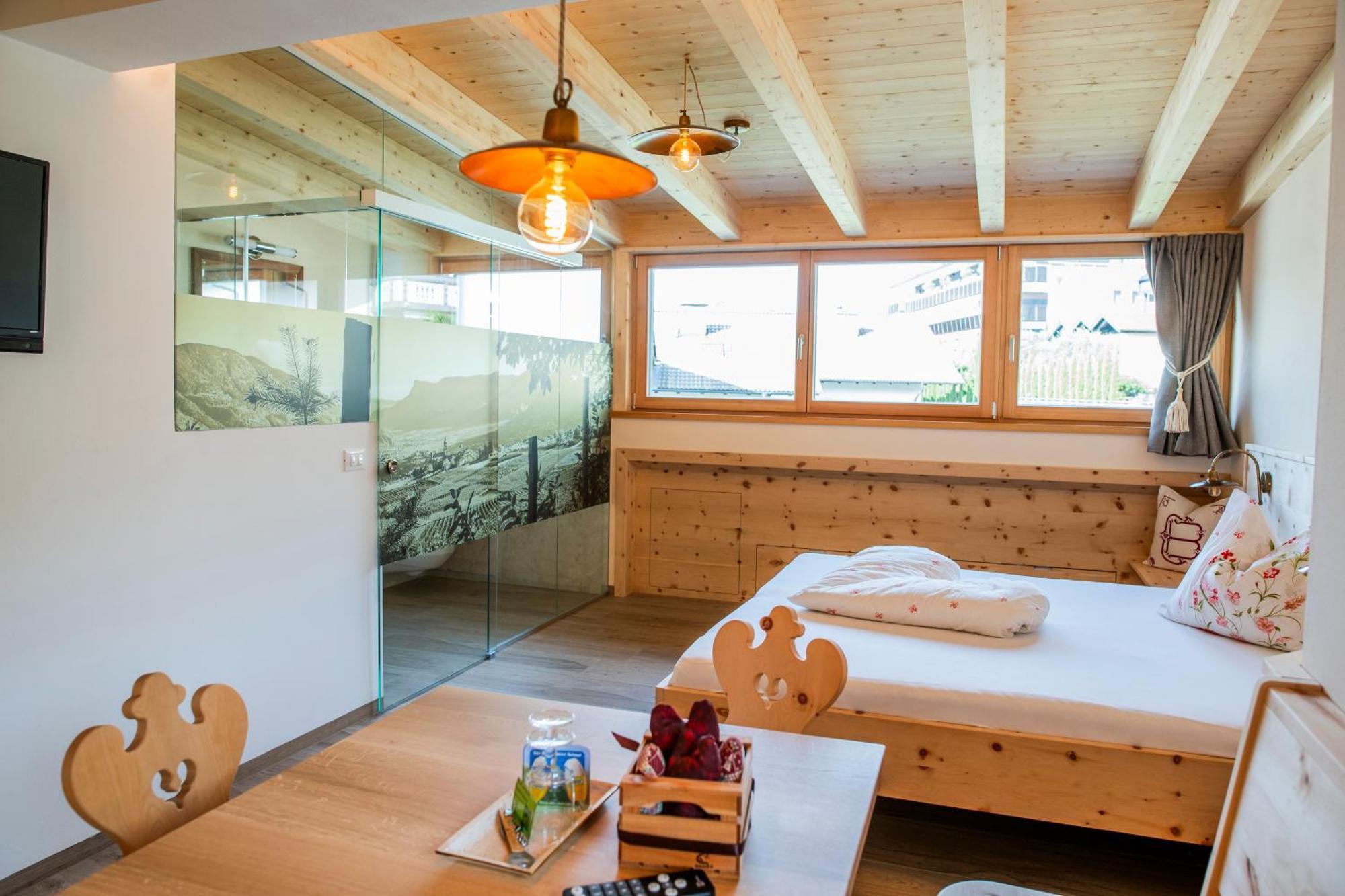 Garni Stuebele Bed & Breakfast Tirolo Exterior foto